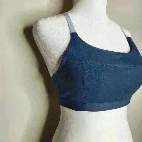 Athleta women's navy blue sports bra size small - Picture 4 of 9